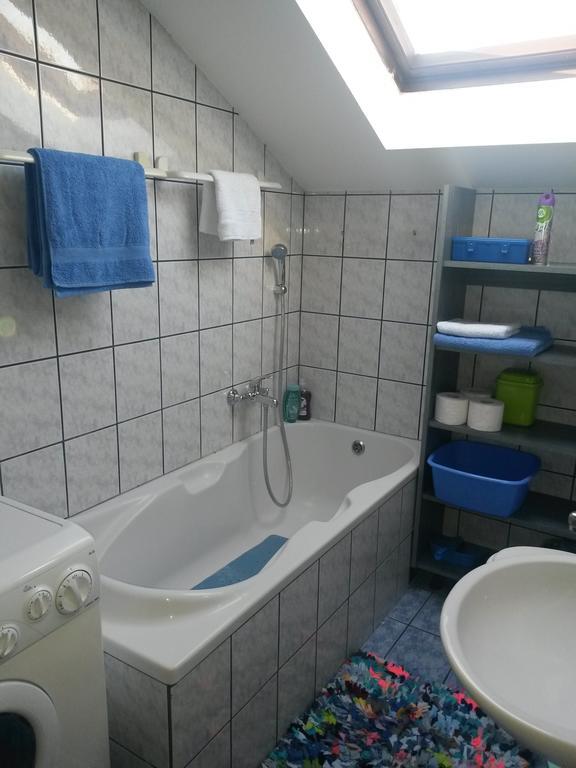 Apartment Cecilia โคปริฟนิซา ห้อง รูปภาพ
